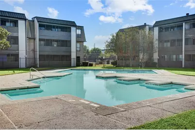 3015 Walnut Bend Lane #35, Houston, TX 77042 - Photo 15