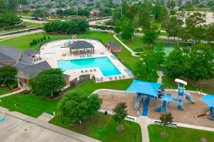 13306 Sand Mountain Ln, Houston, TX 77044 - Photo 3