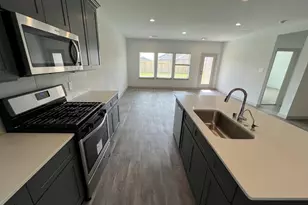 618 Thunder Cloud Dr, Baytown, TX 77523 - Photo 19