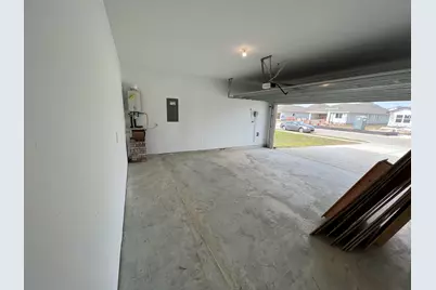 618 Thunder Cloud Drive, Baytown, TX 77523 - Photo 5