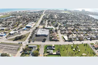 2317 Wimcrest Street, Galveston, TX 77551 - Photo 13