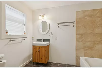2317 Wimcrest Street, Galveston, TX 77551 - Photo 9