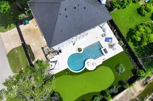 8745 Tollis St, Houston, TX 77055 - Photo 3
