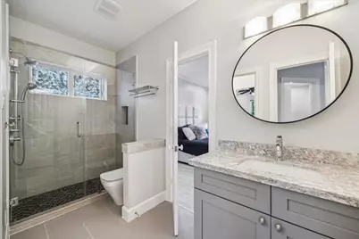 8745 Tollis Street, Houston, TX 77055 - Photo 23