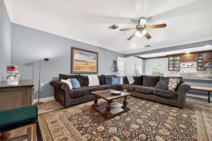 18015 Bambridge Dr, Houston, TX 77090 - Photo 21