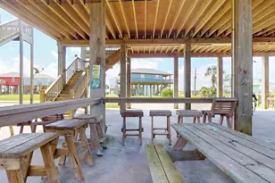 846 S Crystal Beach Rd, Port Bolivar, TX 77650 - Photo 25