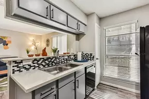 2501 Wickersham Ln, Austin, TX 78741 - Photo 7