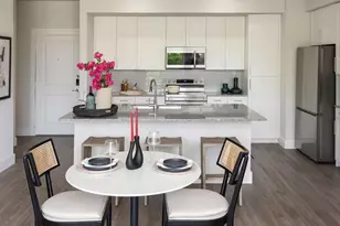 2425 Bell St, Houston, TX 77003 - Photo 3