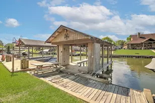 13239 Bluff View Dr, Willis, TX 77318 - Photo 41