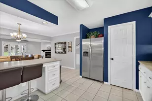 13239 Bluff View Dr, Willis, TX 77318 - Photo 9