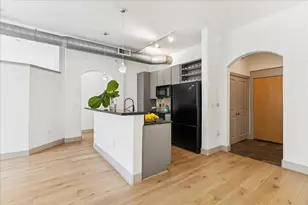 1901 Post Oak Blvd, Houston, TX 77056 - Photo 5