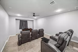 14902 Somerset Horizon Ln, Houston, TX 77044 - Photo 13