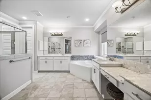 14902 Somerset Horizon Ln, Houston, TX 77044 - Photo 9