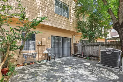7700 Creekbend Drive #70, Houston, TX 77071 - Photo 3