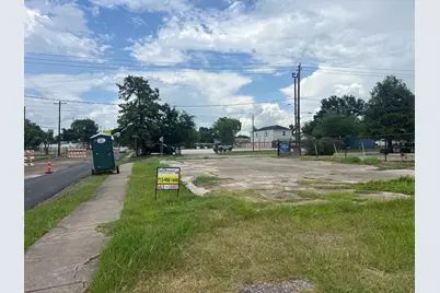 408 75th Street, Houston, TX 77011 - Photo 9