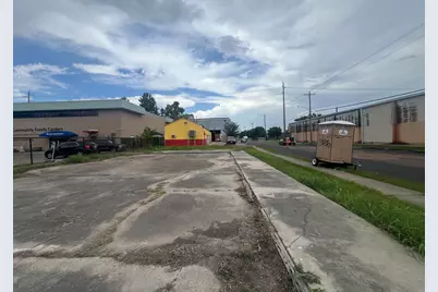 408 75th Street, Houston, TX 77011 - Photo 7