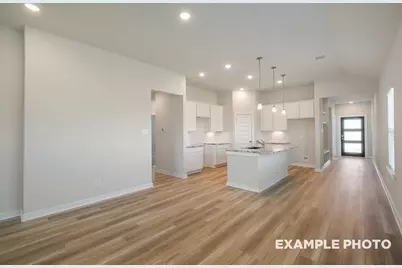 111 Sabinal Lane, Dayton, TX 77535 - Photo 3