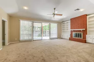 3131 Royal Crescent Dr, Houston, TX 77339 - Photo 9