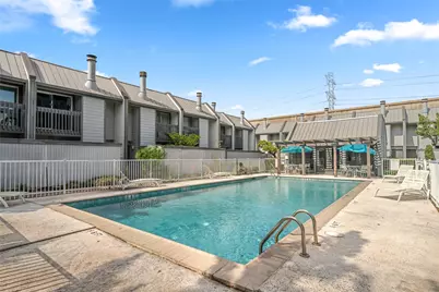 5000 Glenmont Drive, Houston, TX 77081 - Photo 33