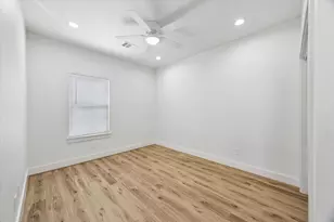 2749 Redrock St, Houston, TX 77088 - Photo 19