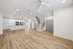 2749 Redrock St, Houston, TX 77088 - Photo 5