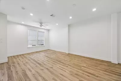 2749 Redrock Street #B, Houston, TX 77088 - Photo 7