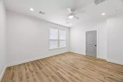 2749 Redrock Street #B, Houston, TX 77088 - Photo 15