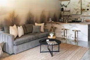 302 W 31st St, Bryan, TX 77803 - Photo 5