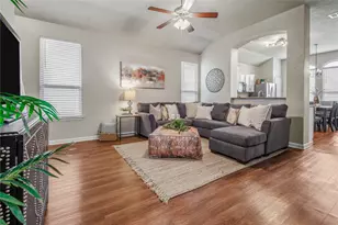 1058 Venice Dr, Bryan, TX 77808 - Photo 5