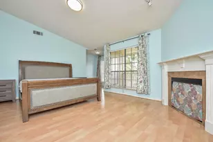 800 Country Pl Dr, Houston, TX 77079 - Photo 15