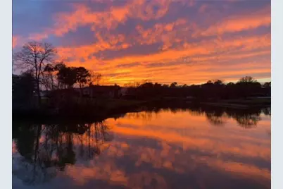 1 West Forest Dr, Huntsville, TX 77340 - Photo 5