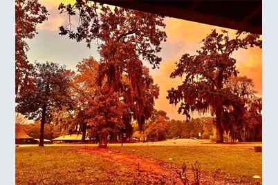 1 West Forest Dr, Huntsville, TX 77340 - Photo 13