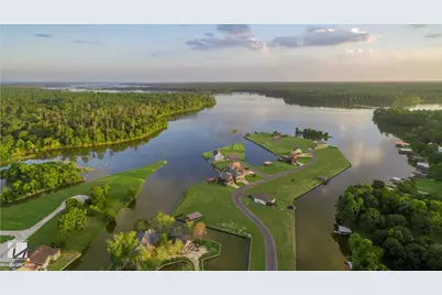 1 West Forest Dr, Huntsville, TX 77340 - Photo 11