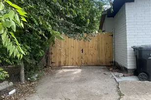 13105 Chiswick Rd, Houston, TX 77047 - Photo 11