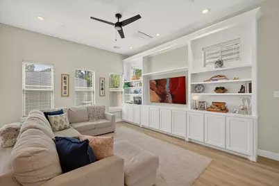 5359 Creekmont Oaks Lane, Houston, TX 77091 - Photo 11