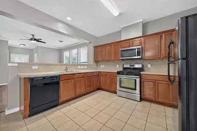 8126 Montague Manor Lane, Houston, TX 77072 - Photo 17