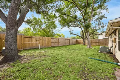 1054 Margate Drive, Pearland, TX 77584 - Photo 23