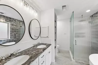 1054 Margate Drive, Pearland, TX 77584 - Photo 15