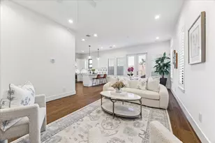 3504 Huntsford Dr, Houston, TX 77008 - Photo 9