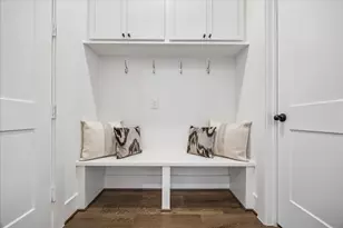 3504 Huntsford Dr, Houston, TX 77008 - Photo 17