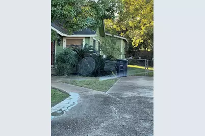 4305 Los Angeles Street, Houston, TX 77026 - Photo 5