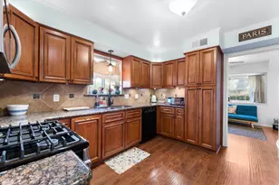 5919 Greenmont Dr, Houston, TX 77092 - Photo 9