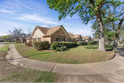 5919 Greenmont Drive, Houston, TX 77092 - Photo 35