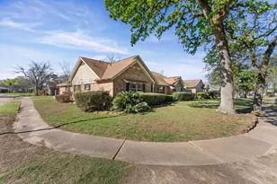 5919 Greenmont Dr, Houston, TX 77092 - Photo 35