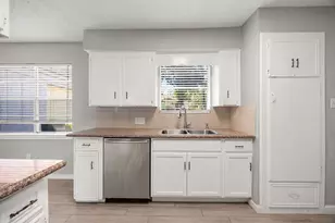 12923 Advance Dr, Houston, TX 77065 - Photo 3