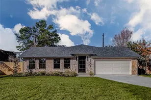 1803 Willowmoss Ct, Houston, TX 77008 - Photo 1