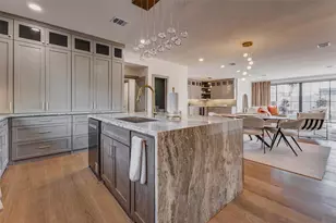 1803 Willowmoss Ct, Houston, TX 77008 - Photo 13