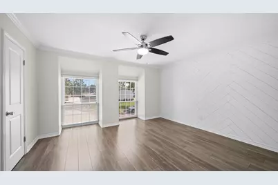 10211 Beekman Place Drive Drive, Houston, TX 77043 - Photo 23