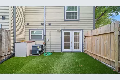 10211 Beekman Place Drive Drive, Houston, TX 77043 - Photo 29