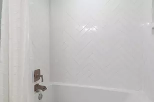 10211 Beekman Pl Dr Dr, Houston, TX 77043 - Photo 27